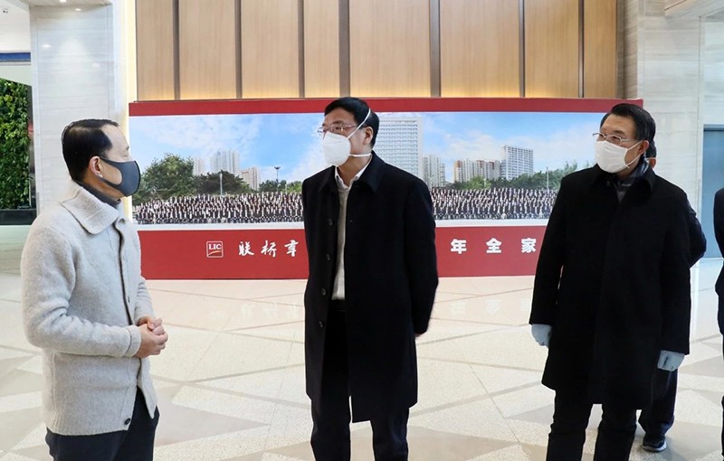 威海市委書記王魯明到聯(lián)橋集團調(diào)研疫情防控工作