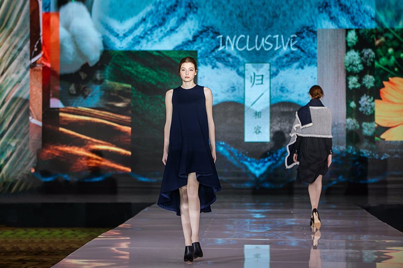 “創(chuàng)意 · 跨越 國家毛衫紗線資源共享平臺啟動儀式”在威海聯(lián)橋集團盛裝啟幕(圖48)