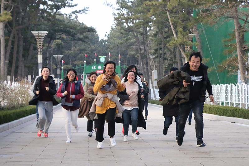 聯(lián)橋集團2019春季越野賽燃情開賽(圖19) 聯(lián)橋集團2019春季越野賽燃情開賽(圖19)